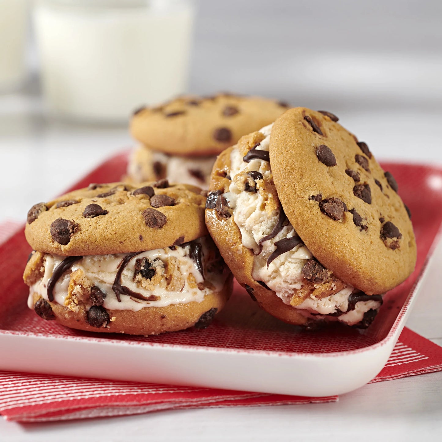Chewy Chocolate Chip Cookies, Family Size, 19.5 Oz
