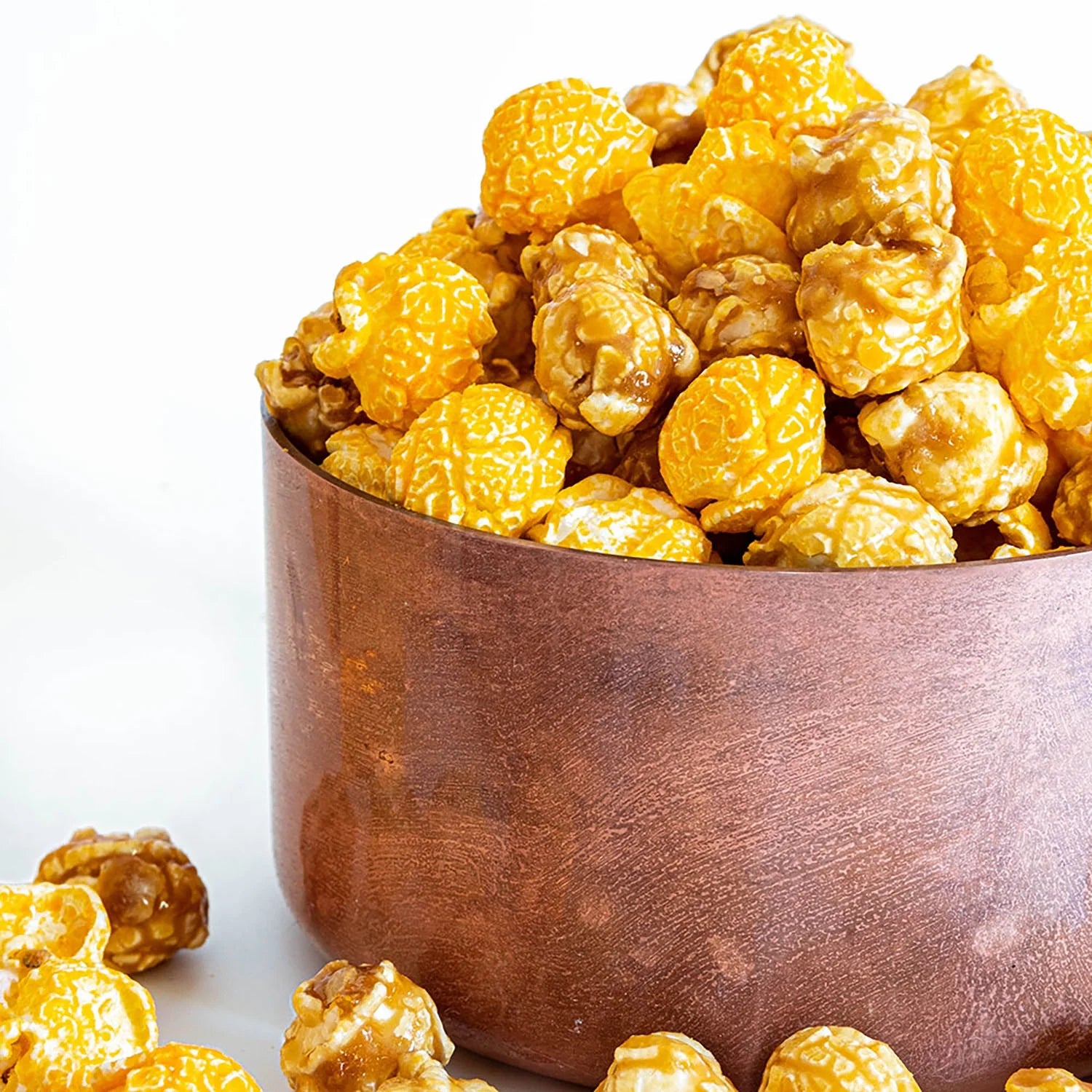 G.H. CRETORS Handcrafted Small-Batch Popcorn Cheese & Caramel Mix, 7.5 Oz